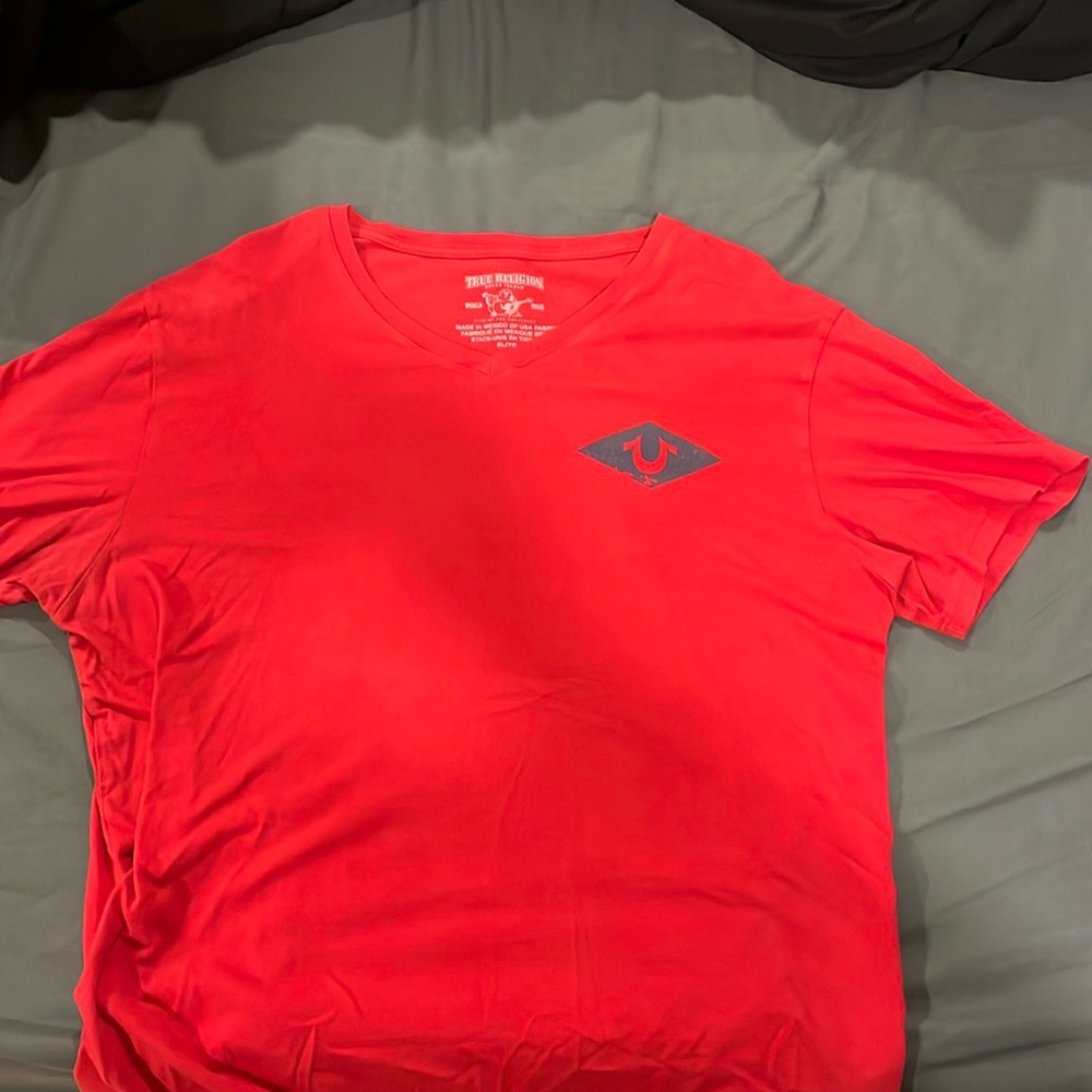 True religion v neck t shirt